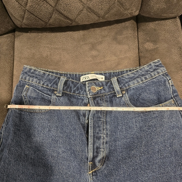 Zara 80s/90s High Rise Blue Denim Women Shorts Size 8 - Picture 9 of 9